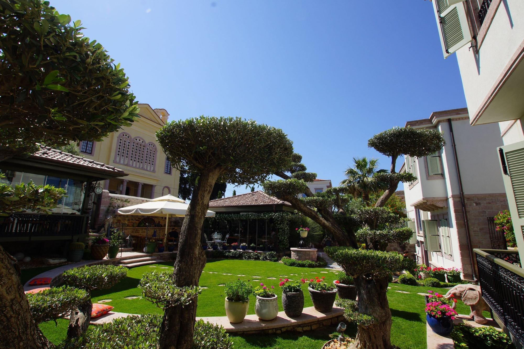 Nisi Hotel (Adults Only) Ayvalı Exterior foto